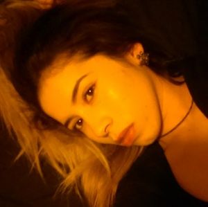 Meet your Posher, Mayra